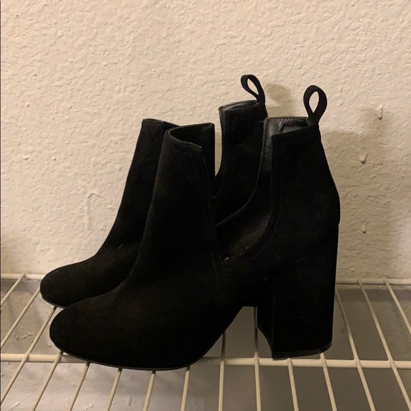 Steve Madden booties - Picture 1 of 3